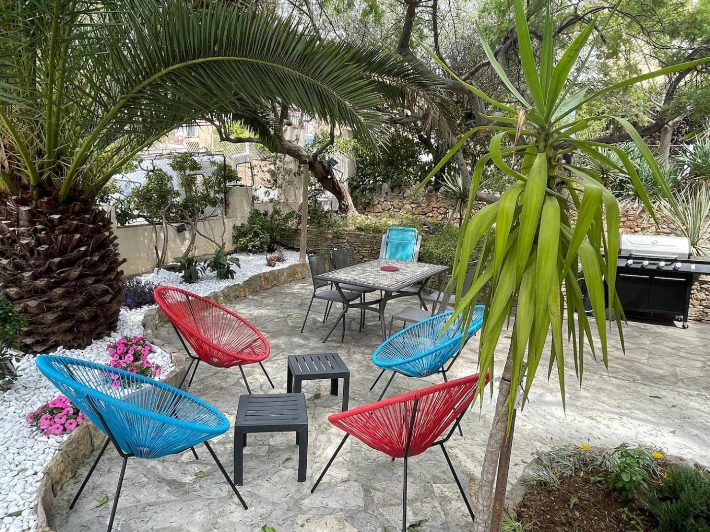 Proche Plage, Jardin Prive Et Wifi Bandol